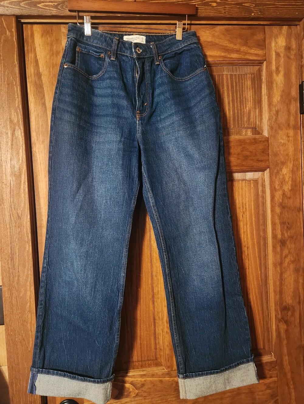 Abercrimbie & Fitch The 90s Relaxed Jean High Rise